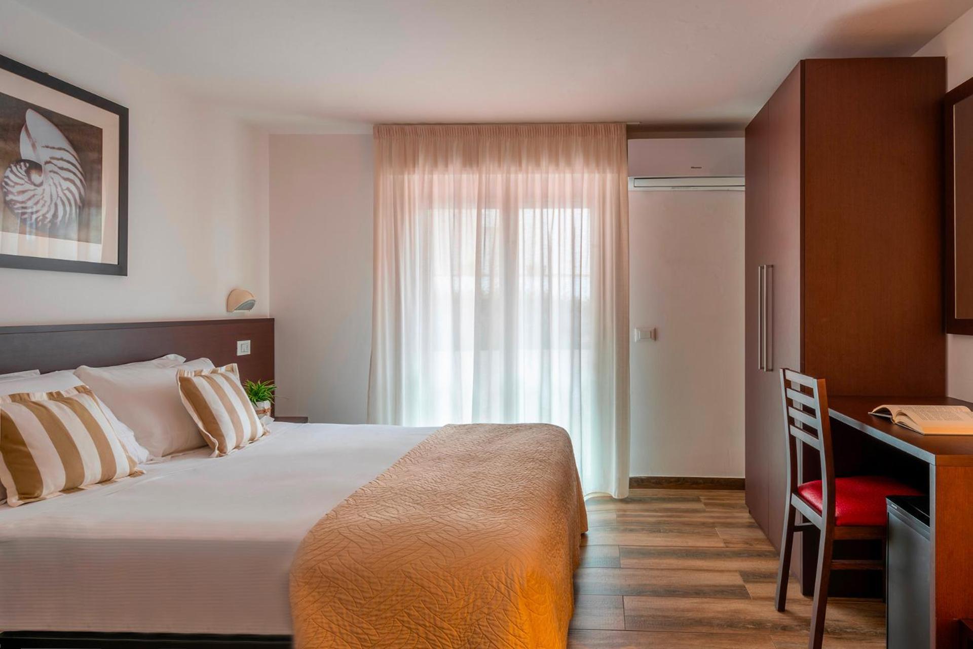 Hotel Carmen 리치오네 외부 사진