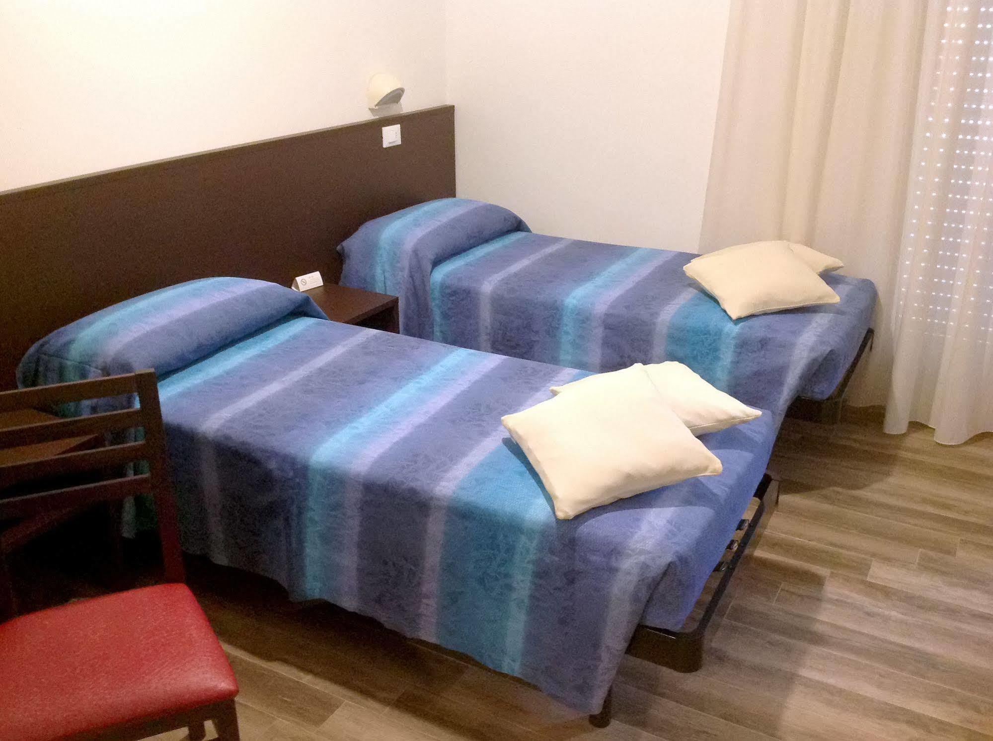 Hotel Carmen 리치오네 외부 사진