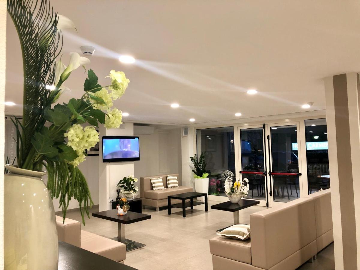 Hotel Carmen 리치오네 외부 사진